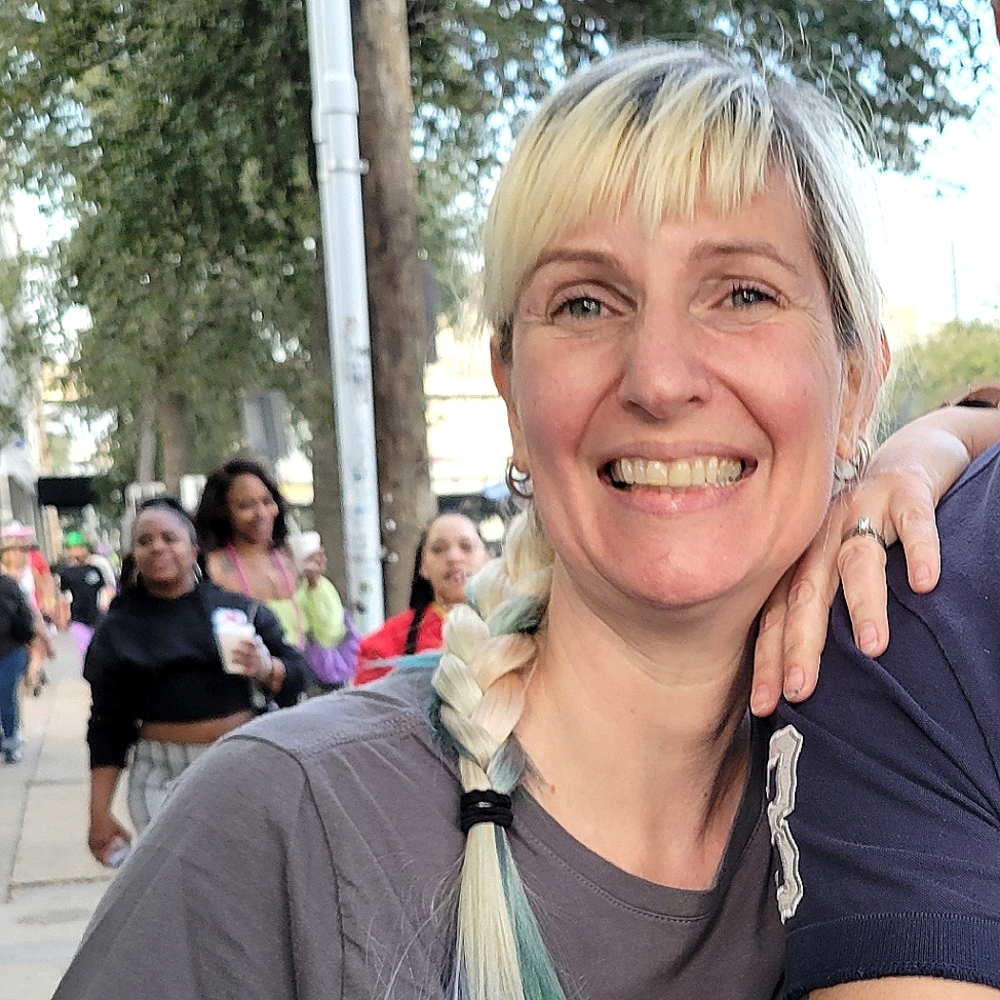 Meet your Posher, Alicia